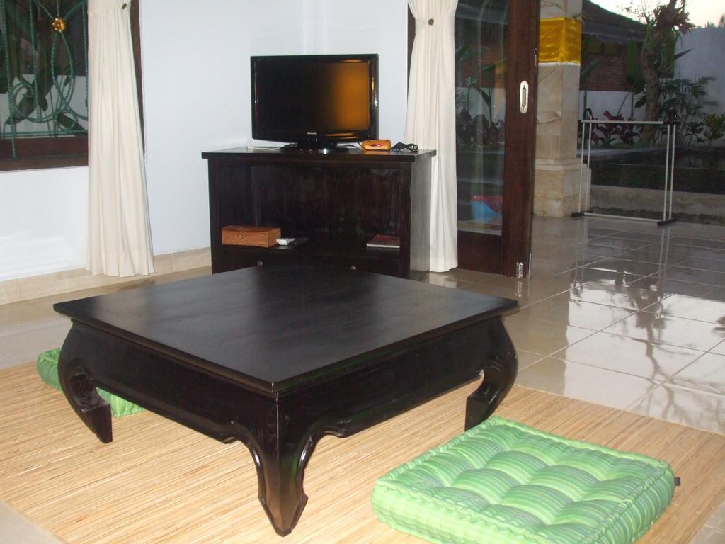 Semana Villa *